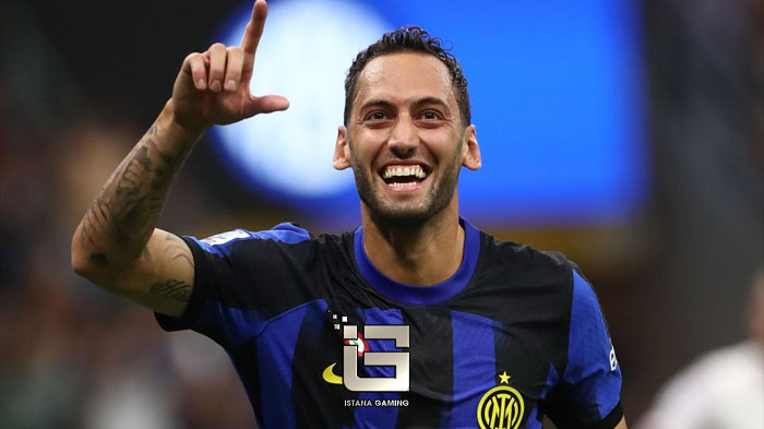 Hakan Calhanoglu Luar Biasa di Inter Milan